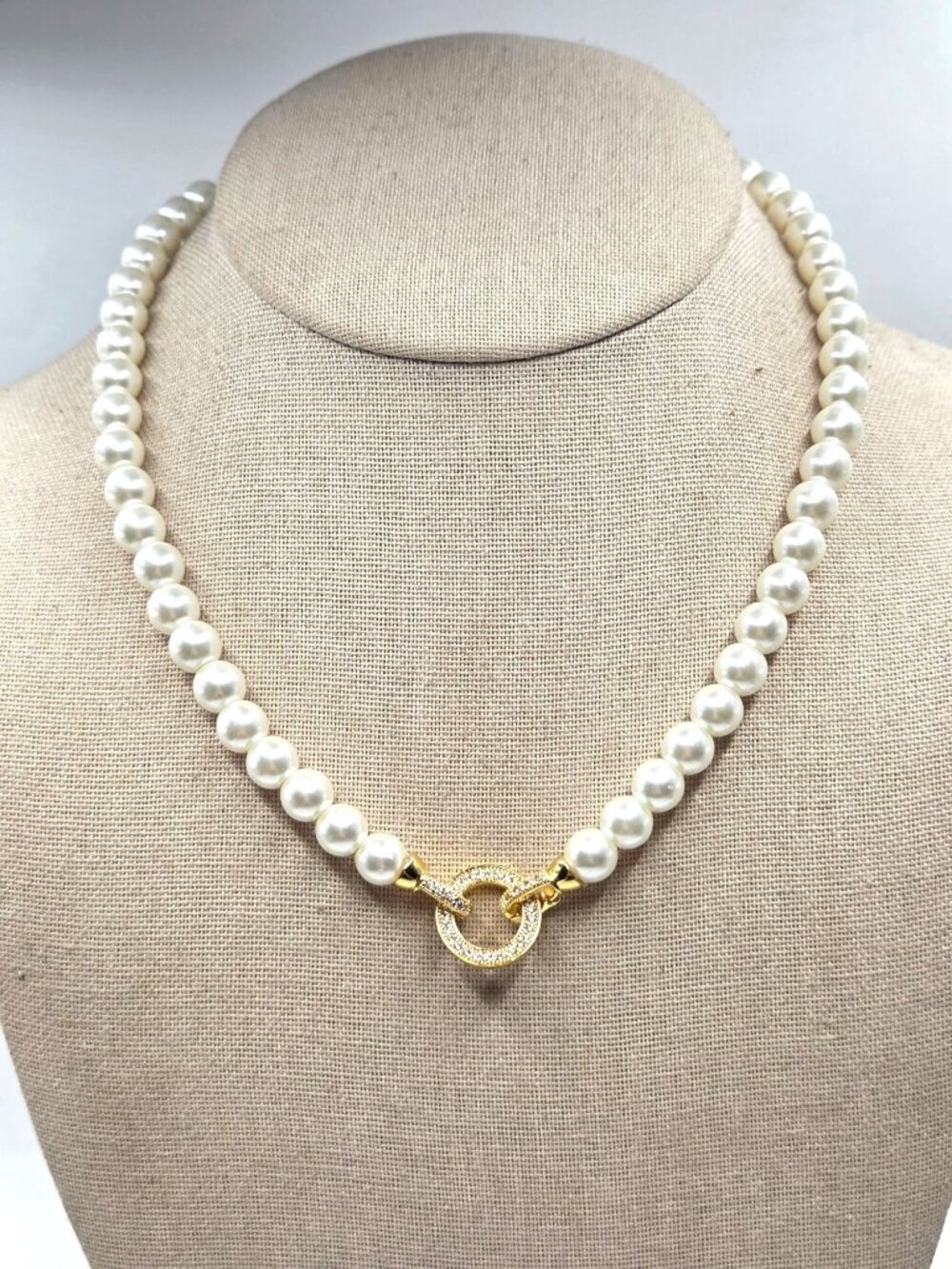 Elegant Faux Pearl Necklace With Gold Circle Pendant Rhinestone Accents And Togg